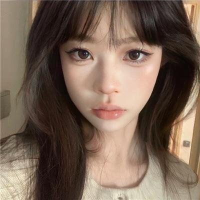 孔雀圣使请动心